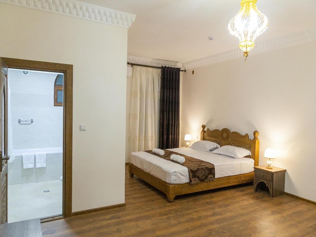 Royal Bukhara Hotel Extérieur photo
